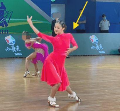 马跳舞视频在线观看,在线欣赏马跳舞的精彩瞬间  第1张